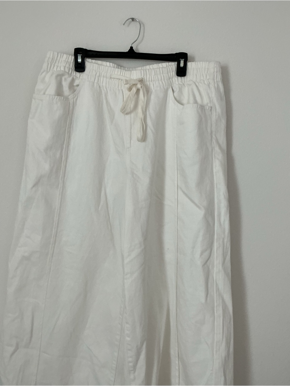 Universal Thread White Wide-Leg Drawstring Pants - Picture 2 of 4